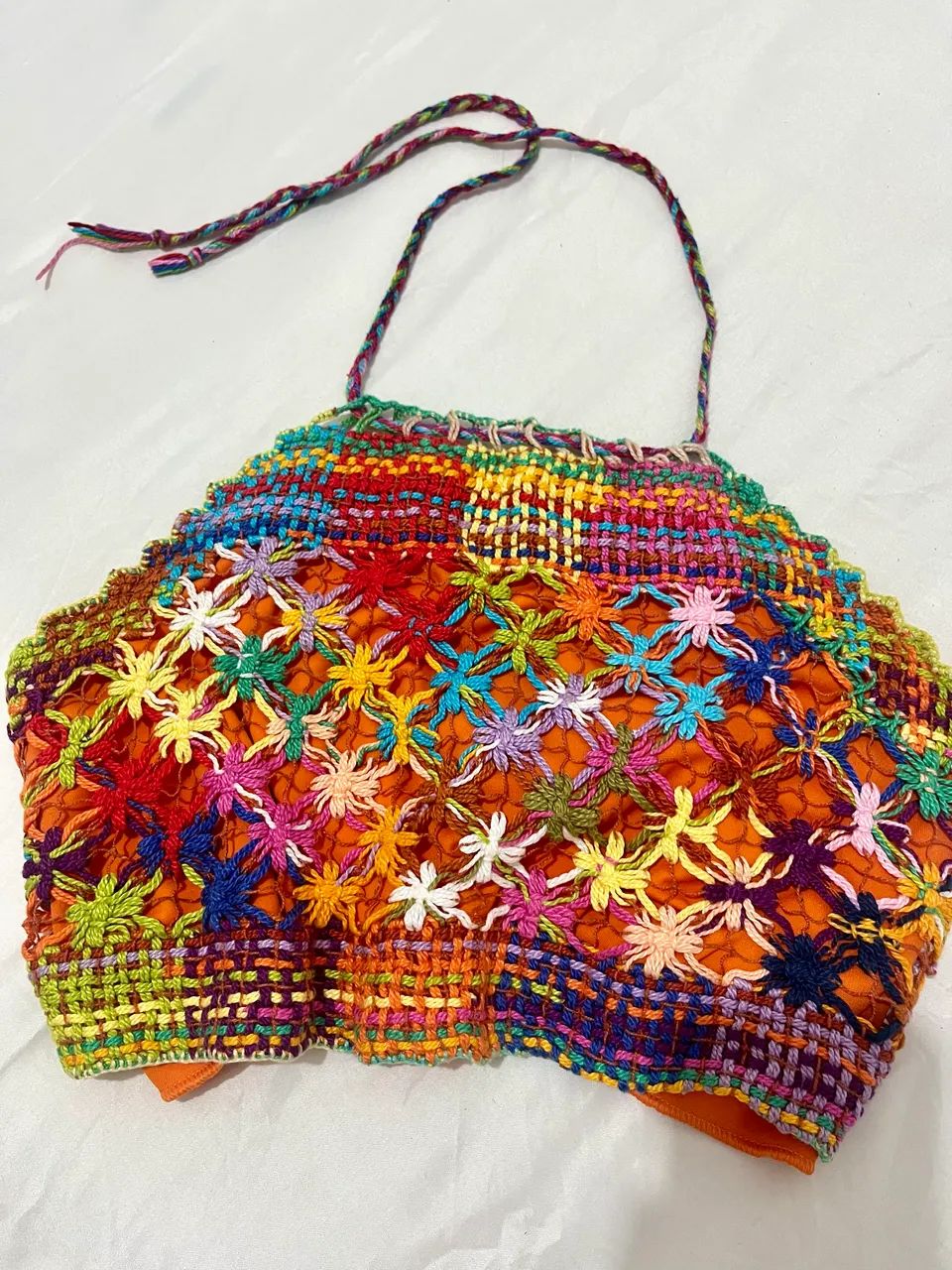 Top cropped de croche