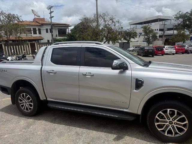Ford Ranger Limited 3.0 V6 4X4 CD TB Die. AUT 2024 - Foto 6