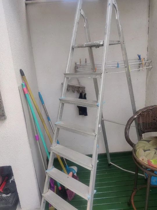 Escada de Alumínio 