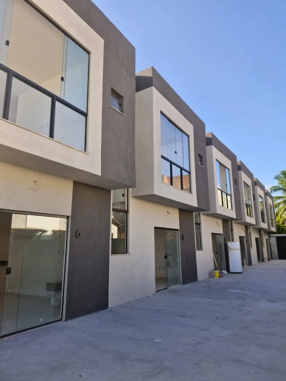 Casa para Venda em Lauro de Freitas, Ipitanga, 3 dormitórios, 2 suítes, 3 banheiros, 1 vag