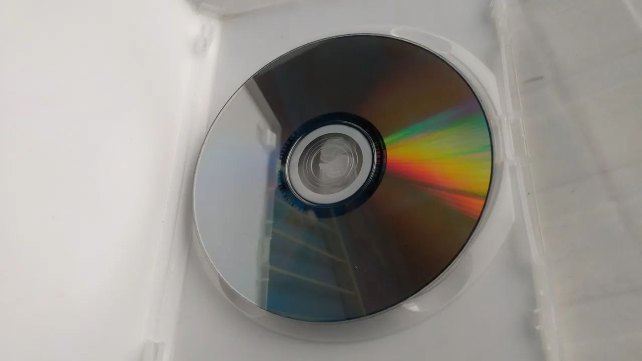  DVD feitiço de Áquila em bom estado.  - Foto 2
