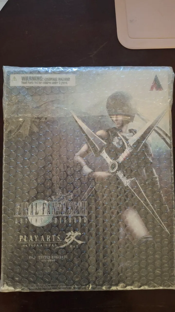 Action Figure Final Fantasy VII Advent Children Yuffie play arts kai