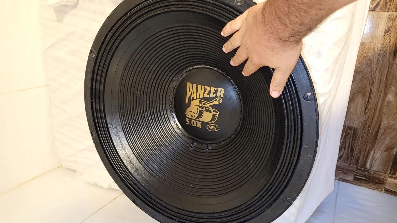 2 Subwoofers eros panzer 21 polegadas - Foto 4