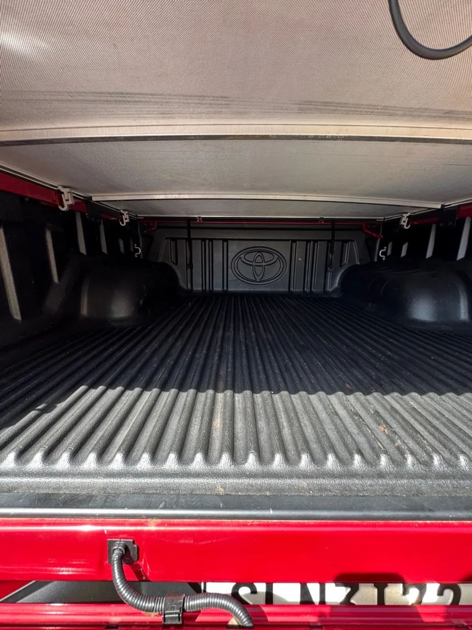 HILUX SRV 4x4 DIESEL 22/23 - BLINDADA - só 22 Mil KM - Foto 4