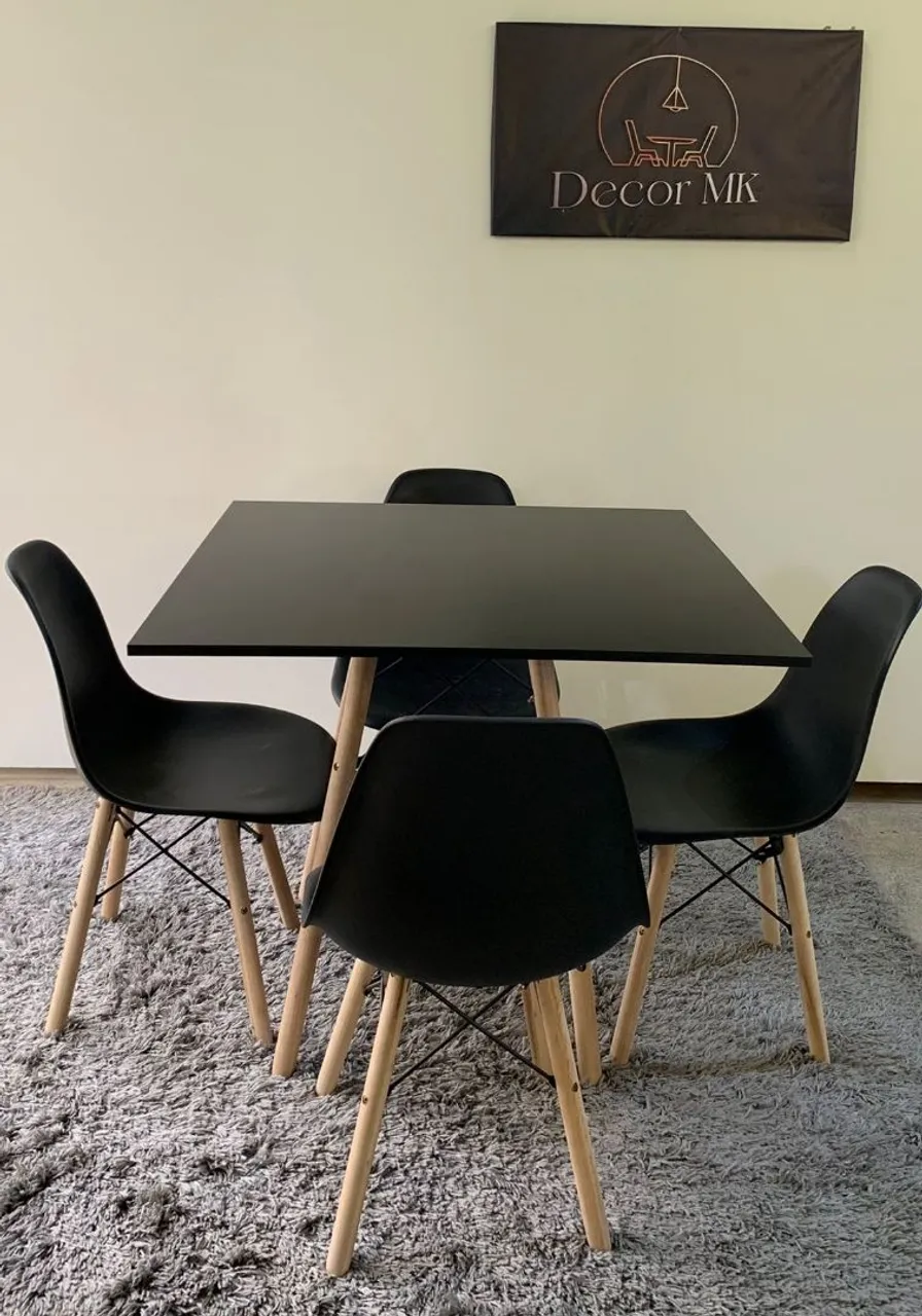 Mesa de Jantar Preta e branca 4 Cadeiras - Moderna e Elegante