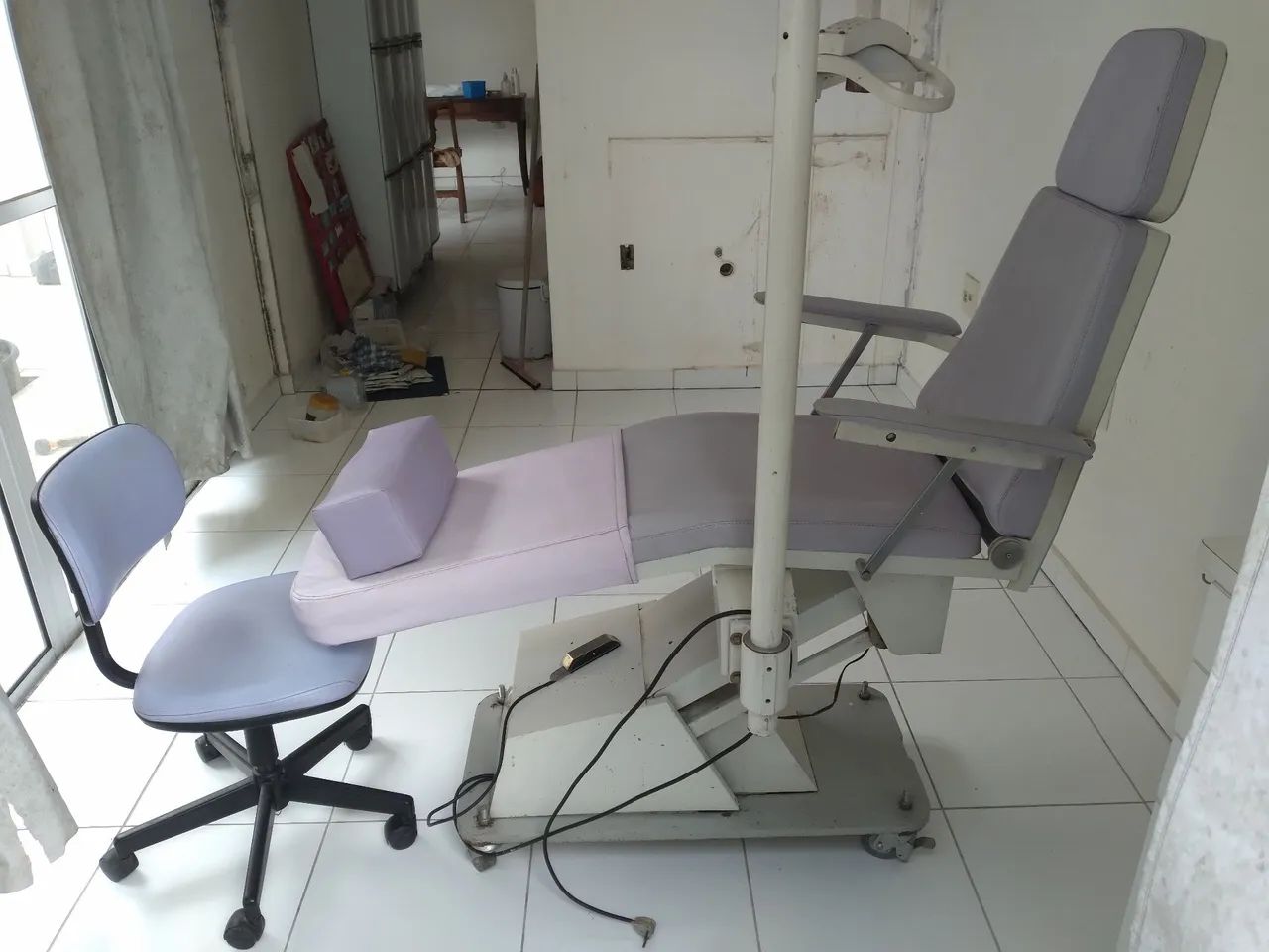Cadeira de podologia 