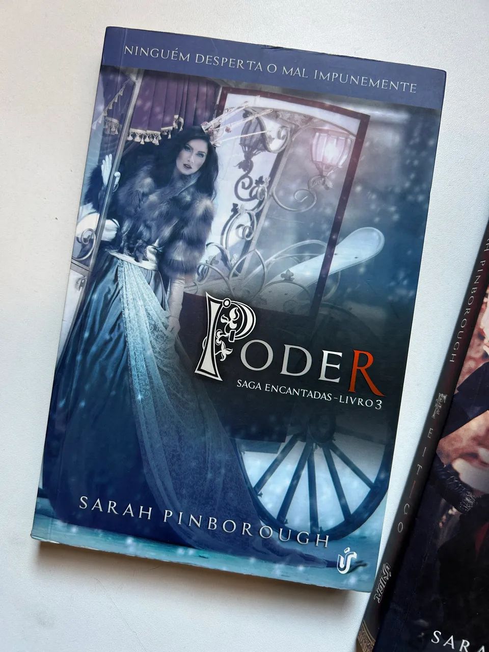 Livro 2 e 3 saga encantadas: Feitiço e Poder - Foto 4