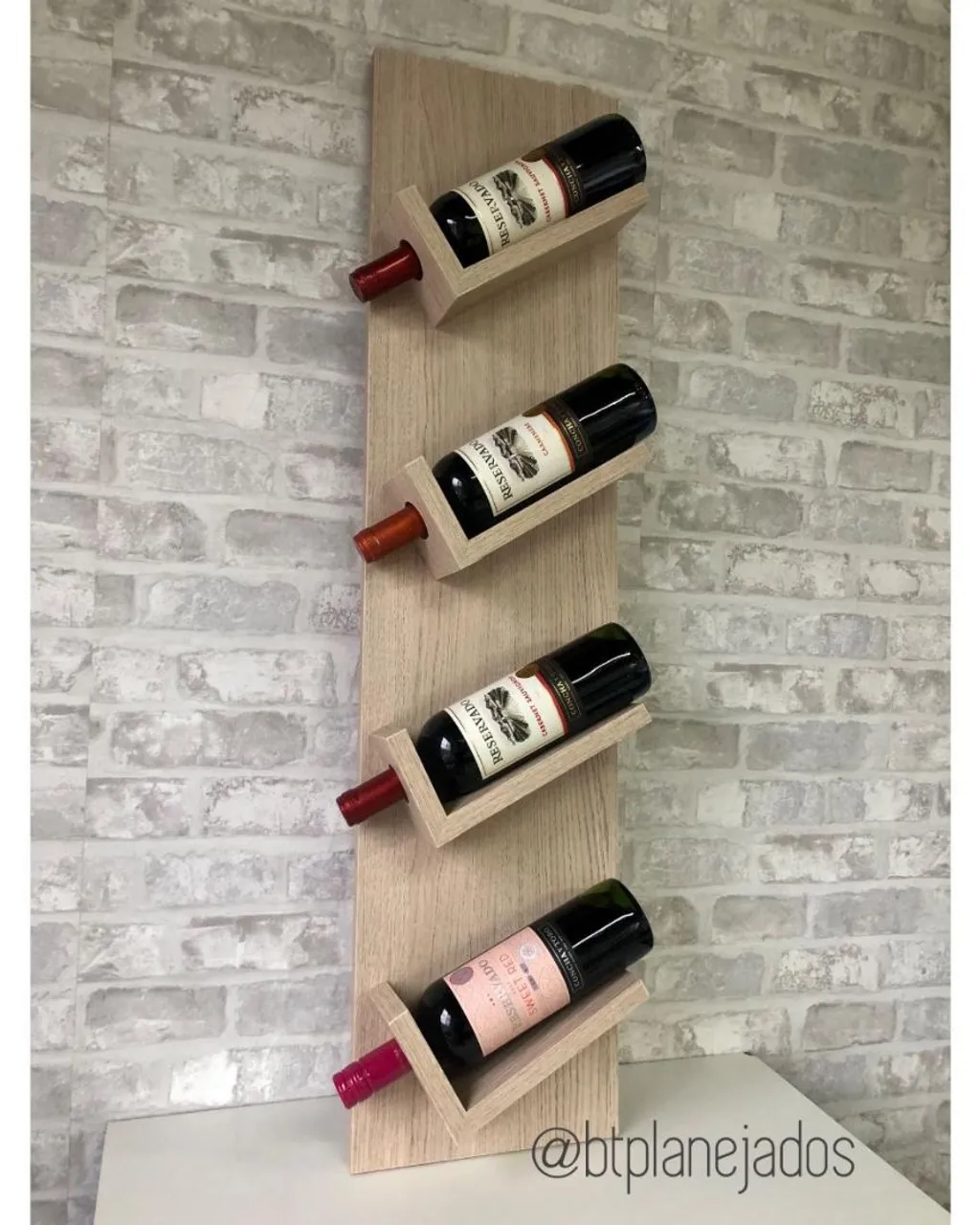 Prateleira para Garrafas de Vinho