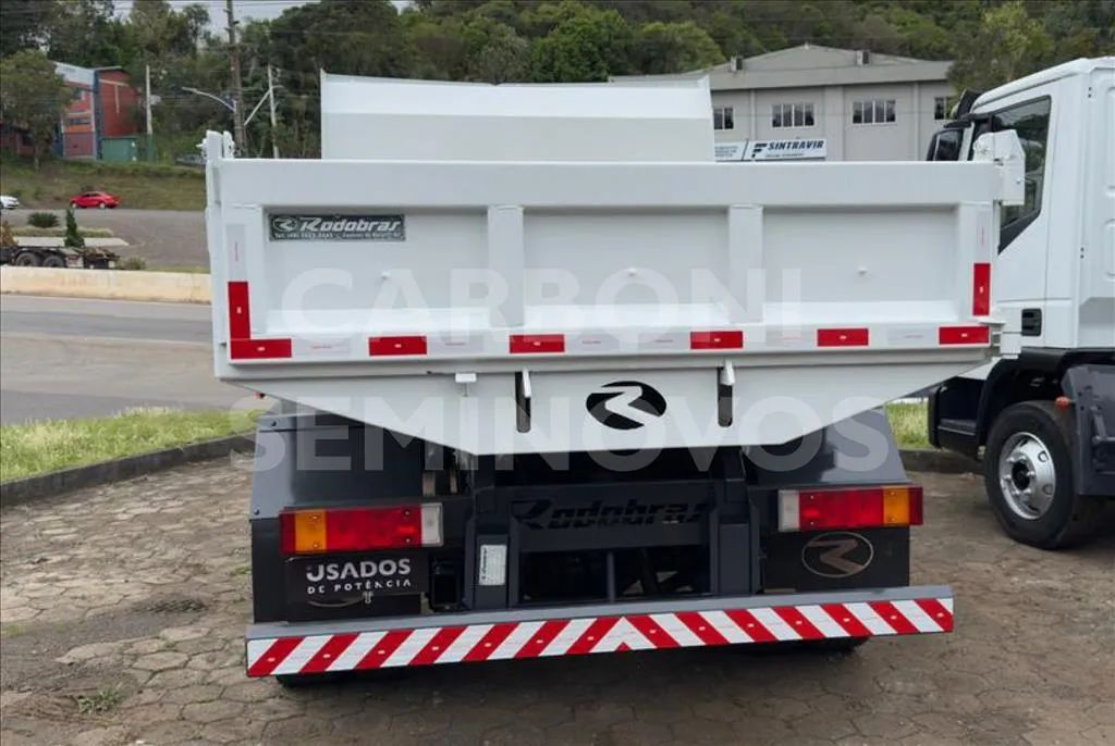 IVECO TECTOR 11-190 2022/2023 - Foto 5