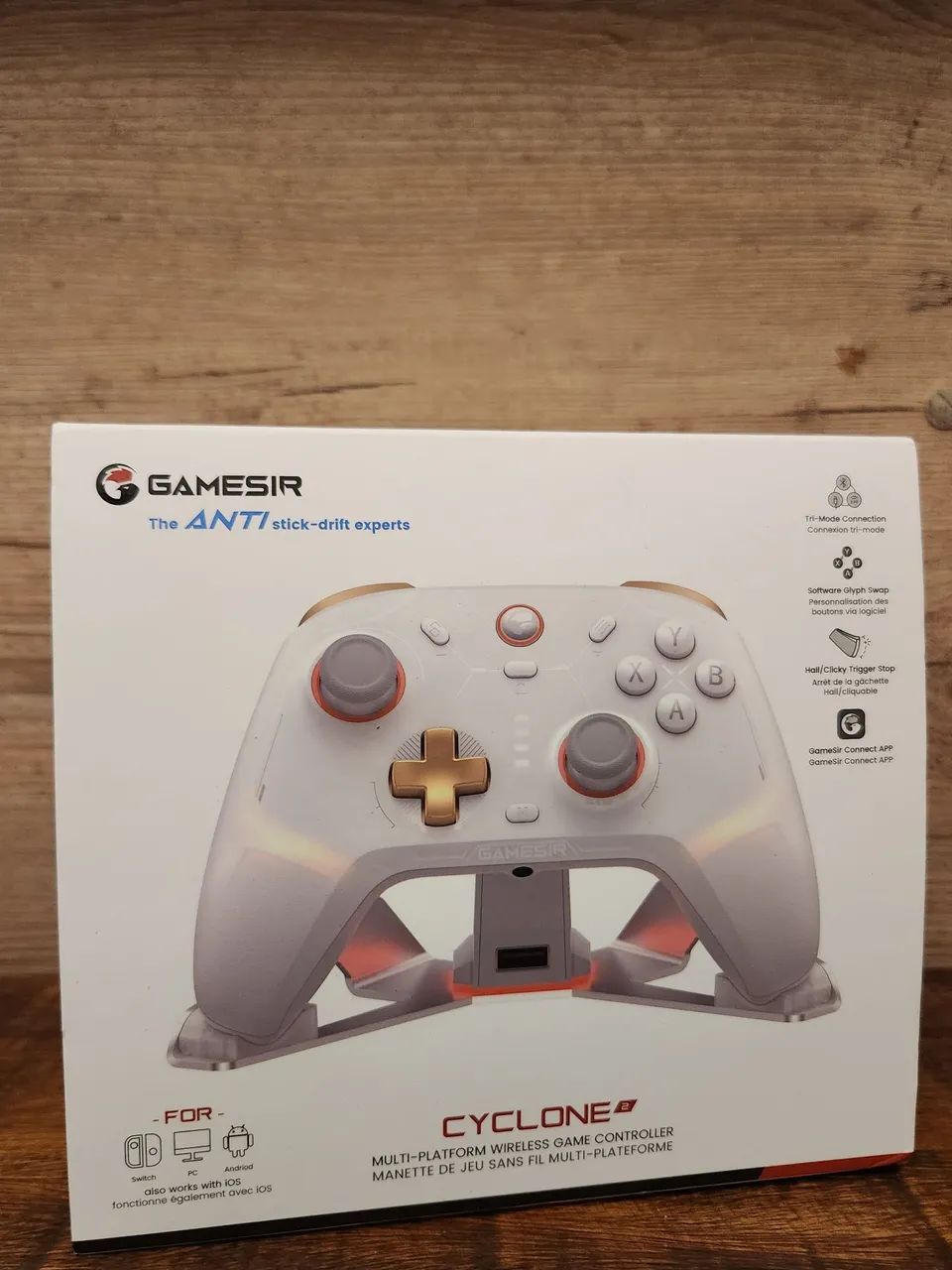 Controle Gamesir Cyclone 2 Branco - Compatível Nintendo Switch e PC - Foto 2