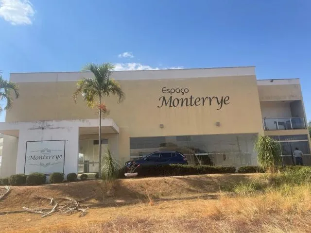 01 prédio comercial
