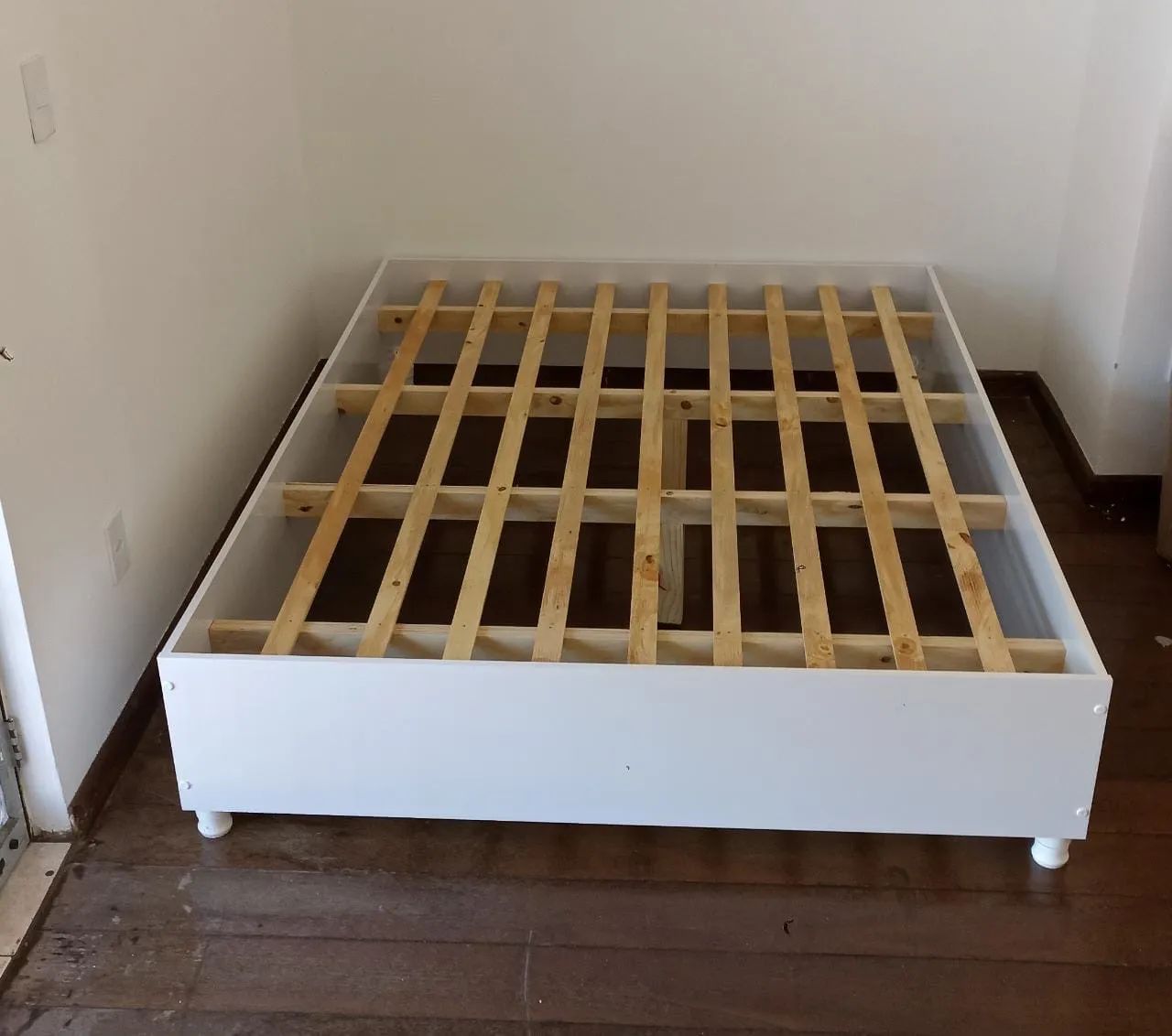 Base Box casal 