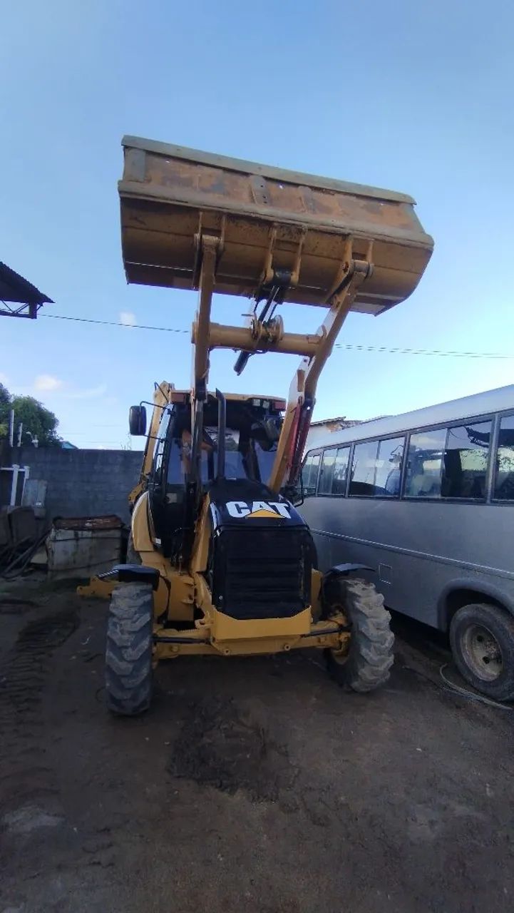CAT 416E ANO 2014  - Foto 2