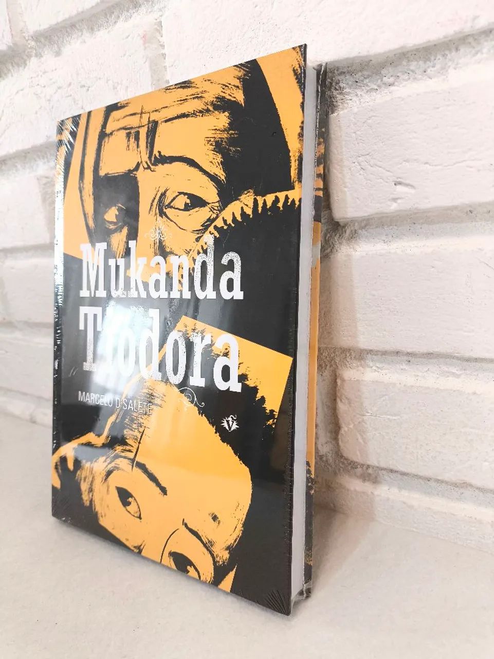 HQ Premiada- Mukanda Tiodora- livro novo e lacrado  - Foto 2