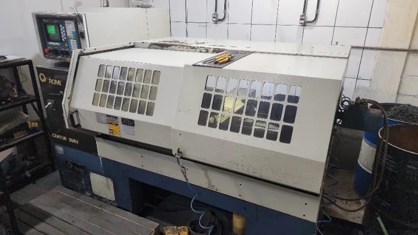 Torno CNC Romi 35RV