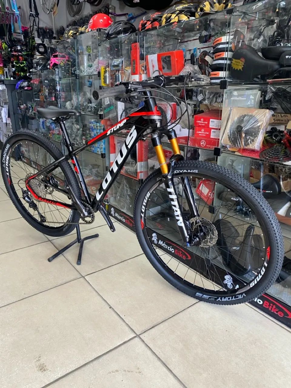 Bicicleta Lotus Stump Aro 29 DEORE
