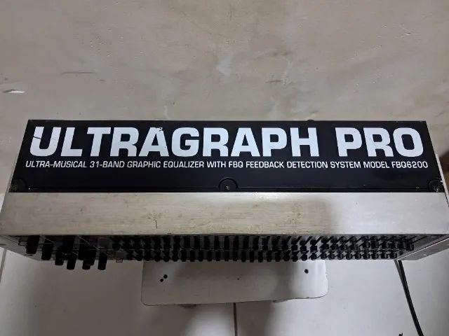 equalizador ultragraph pro model fbq6200 - Foto 2