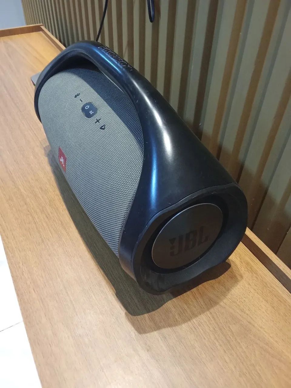 JBL is defective, stopped working on its own64292271377411121