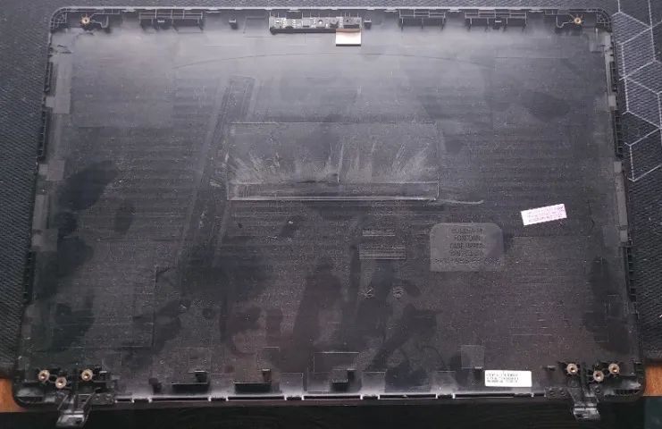 TAMPA TRASEIRA SAMSUNG np370e4k - Foto 2