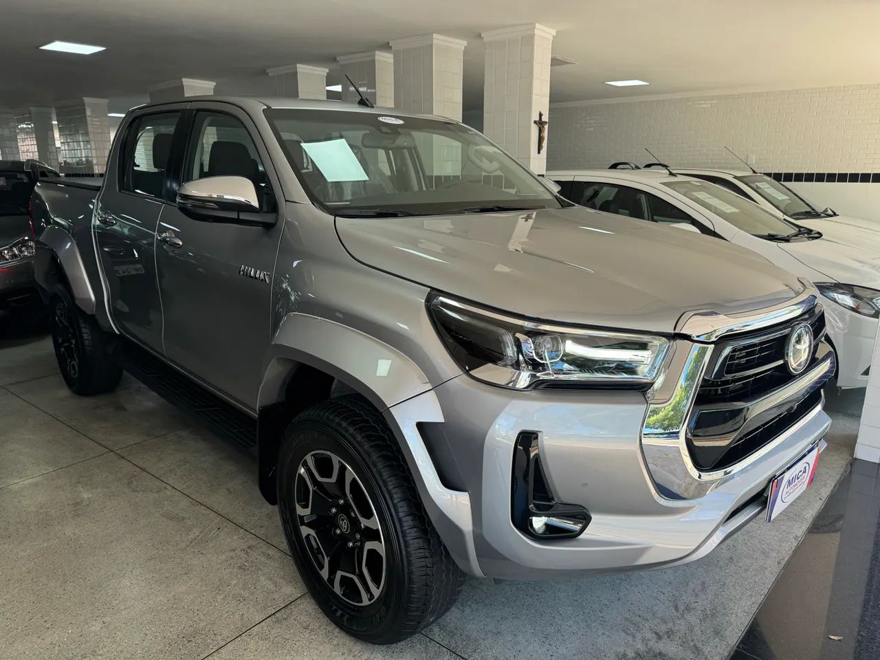 HILUX SRX PLUS 2024/2024, ÚNICA DONA, APENAS 26 MIL KM, NOVÍSSIMO 