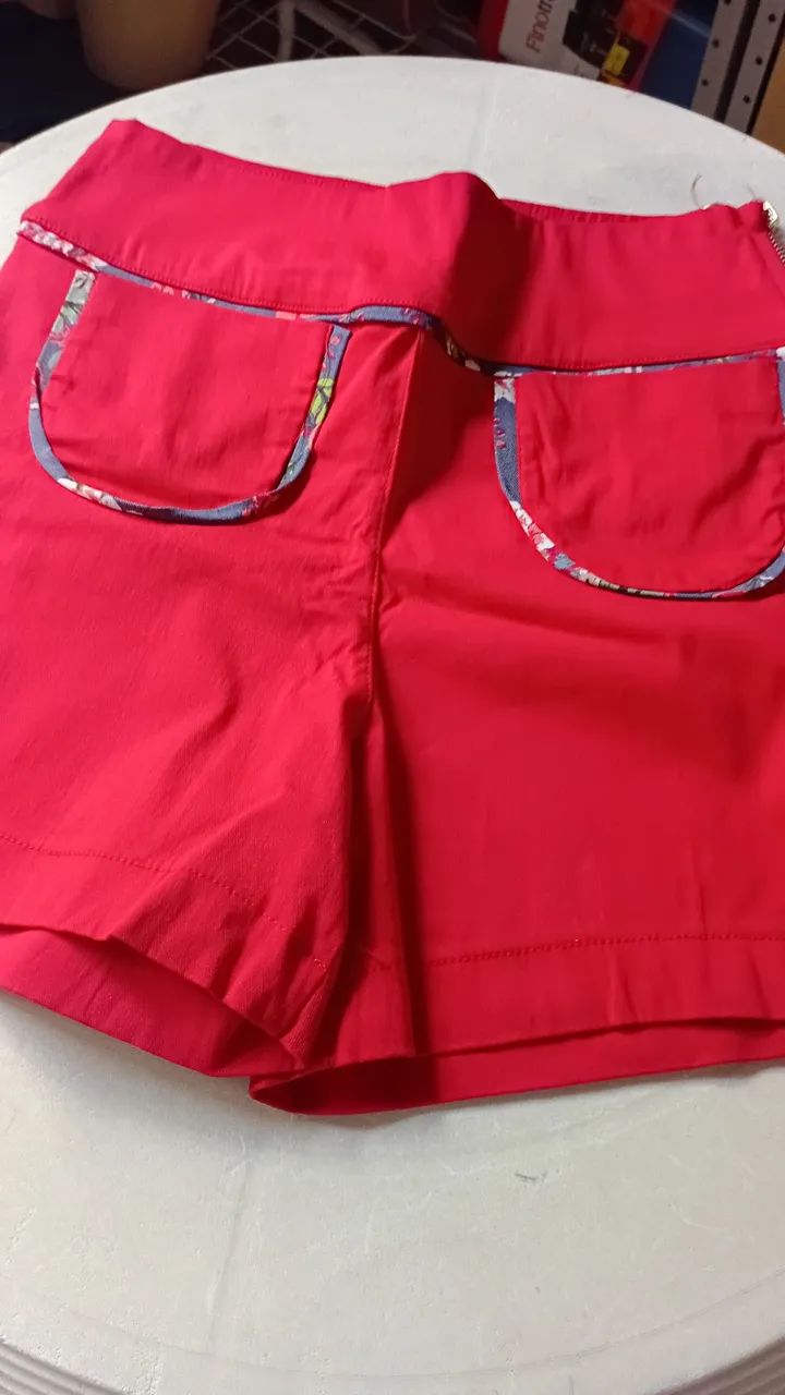 Short vermelho com bolso tam m - Foto 3