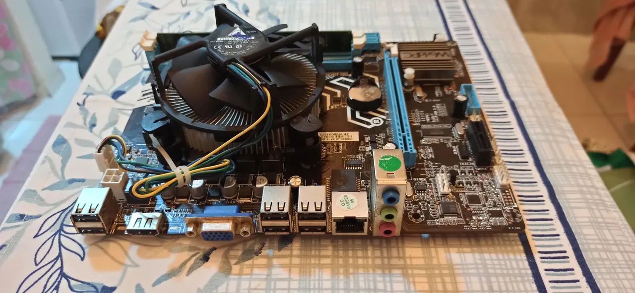 Kit i5-650 + Placa Mãe + 4GB. - Foto 2