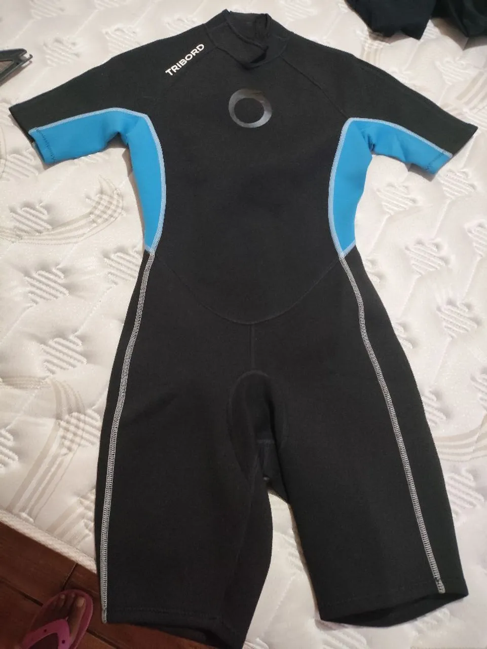 Roupa de Neoprene Tribord - Perfeita para Esportes Aquáticos!