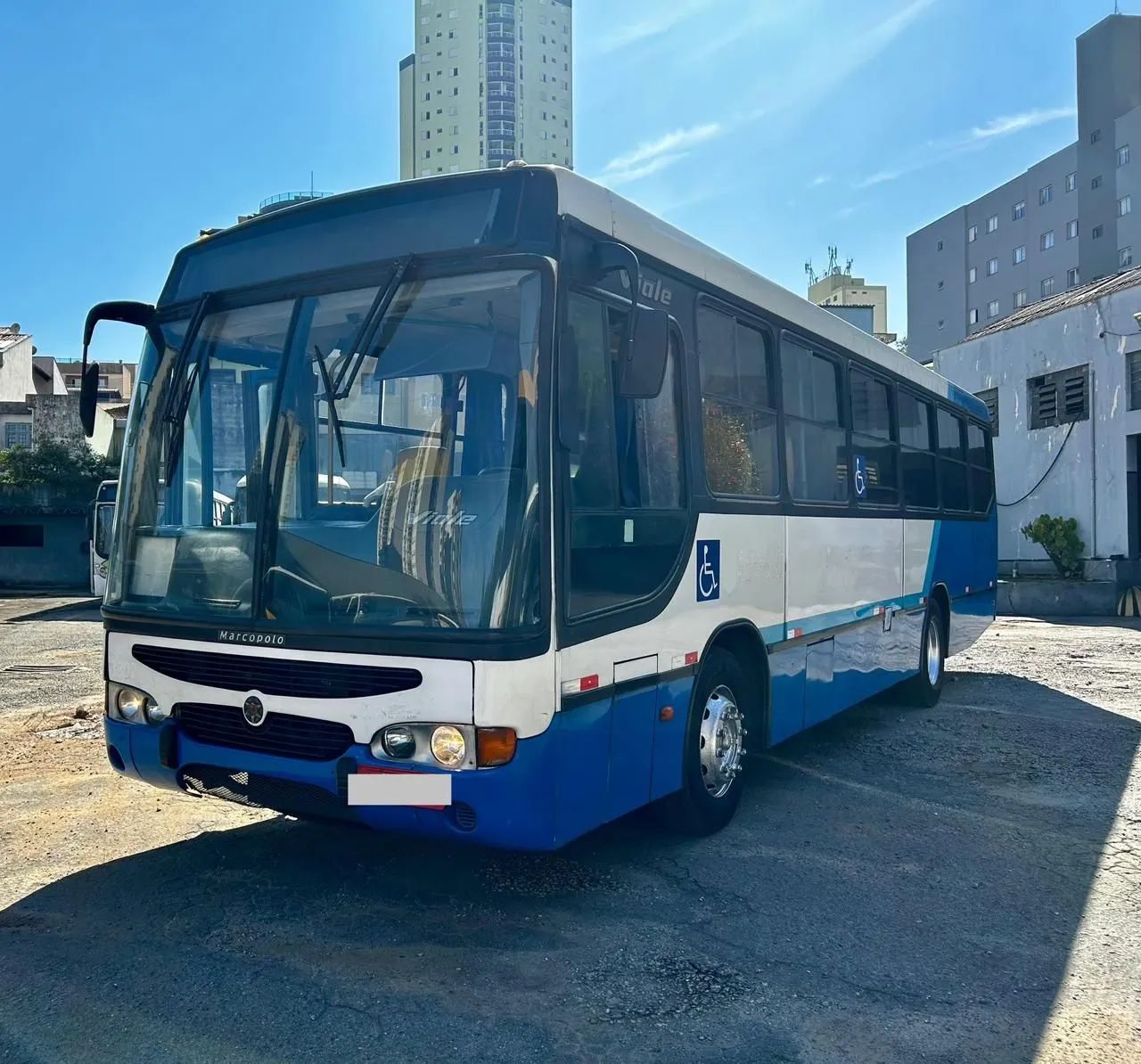 Onibus urbano curto 2008 