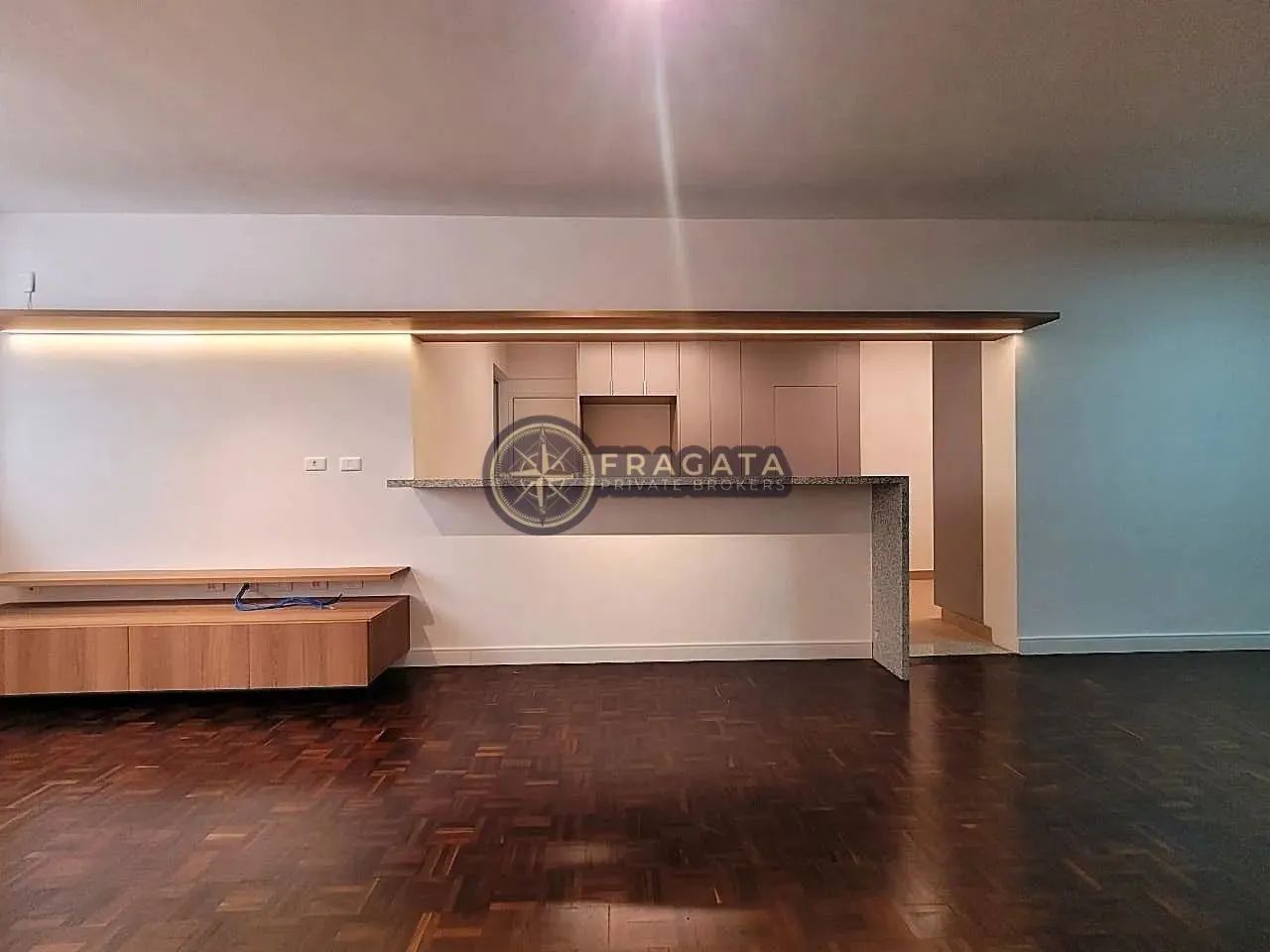 Apartamento reformado com 135m² - 3 dormitórios sendo 1 suíte e 1 vaga - Jardim Paulista/S - Foto 5
