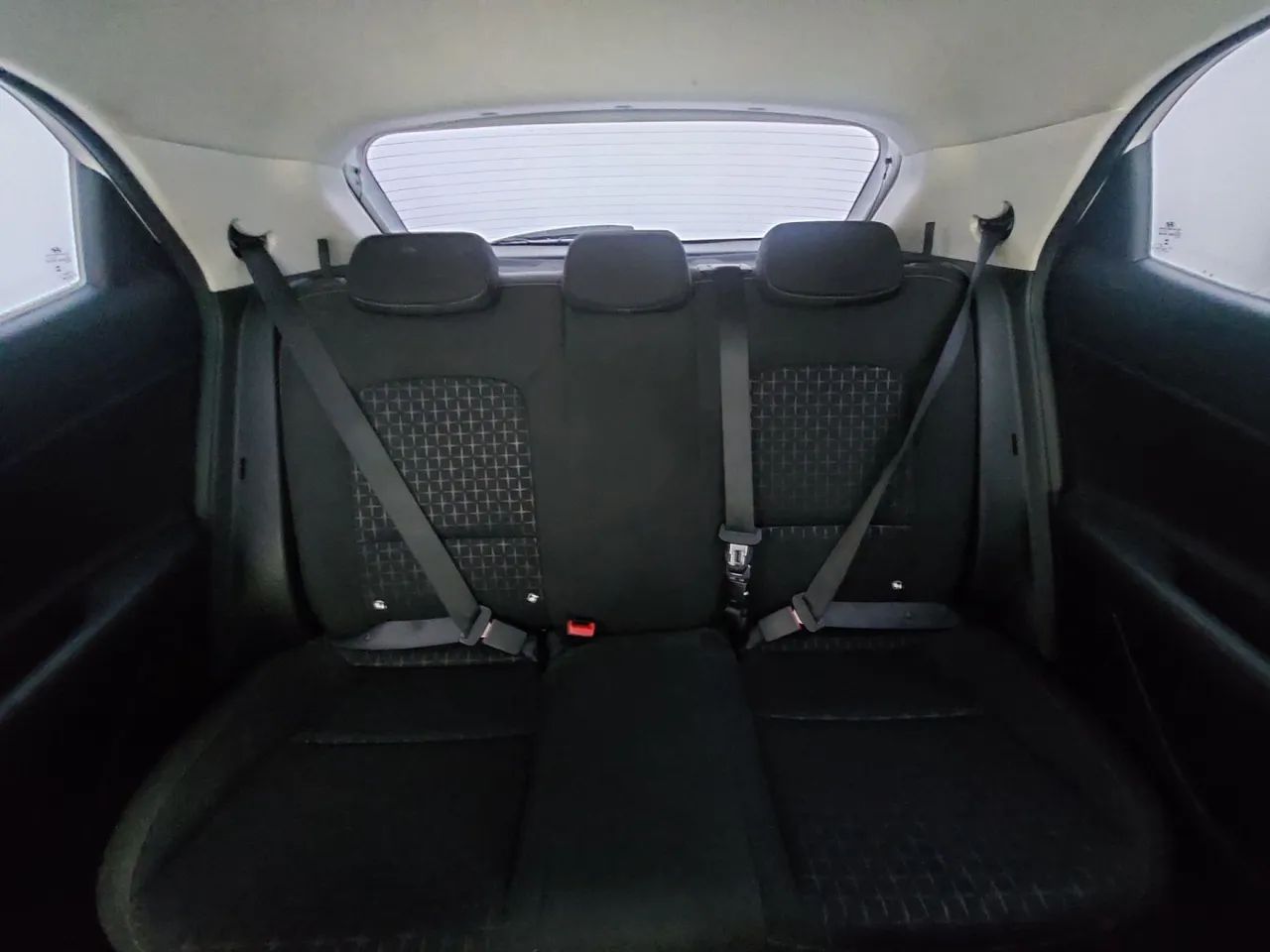 Hyundai HB20 Comfort 1.0 Flex 12V Mec., foto 18 de 18