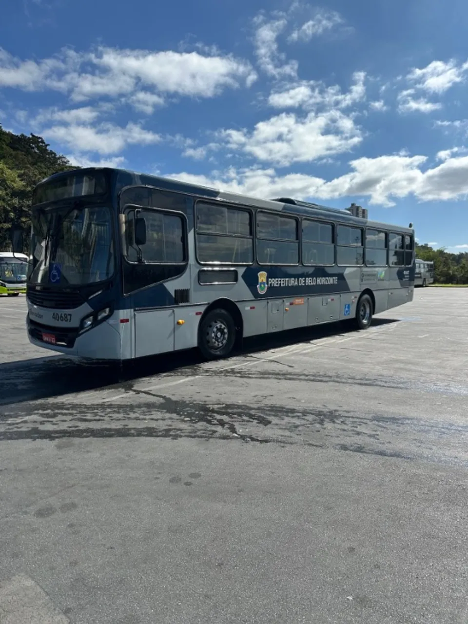 ONIBUS URBANO MERCEDES BENZ OF 1724 CARROCERIA CAIO 2017 COM AR