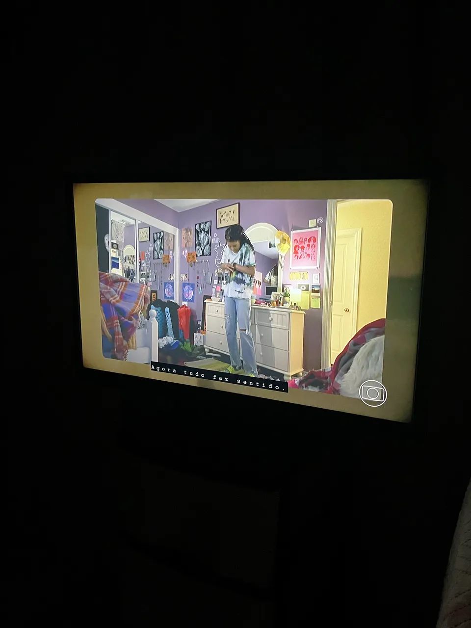 32-inch TV64595545559682121