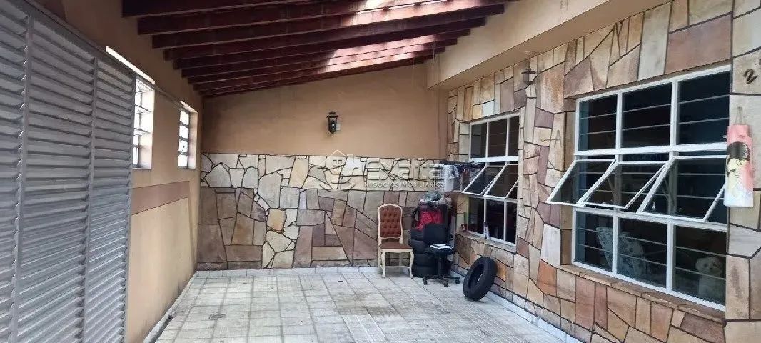 CASA A VENDA - VILA ASSIS