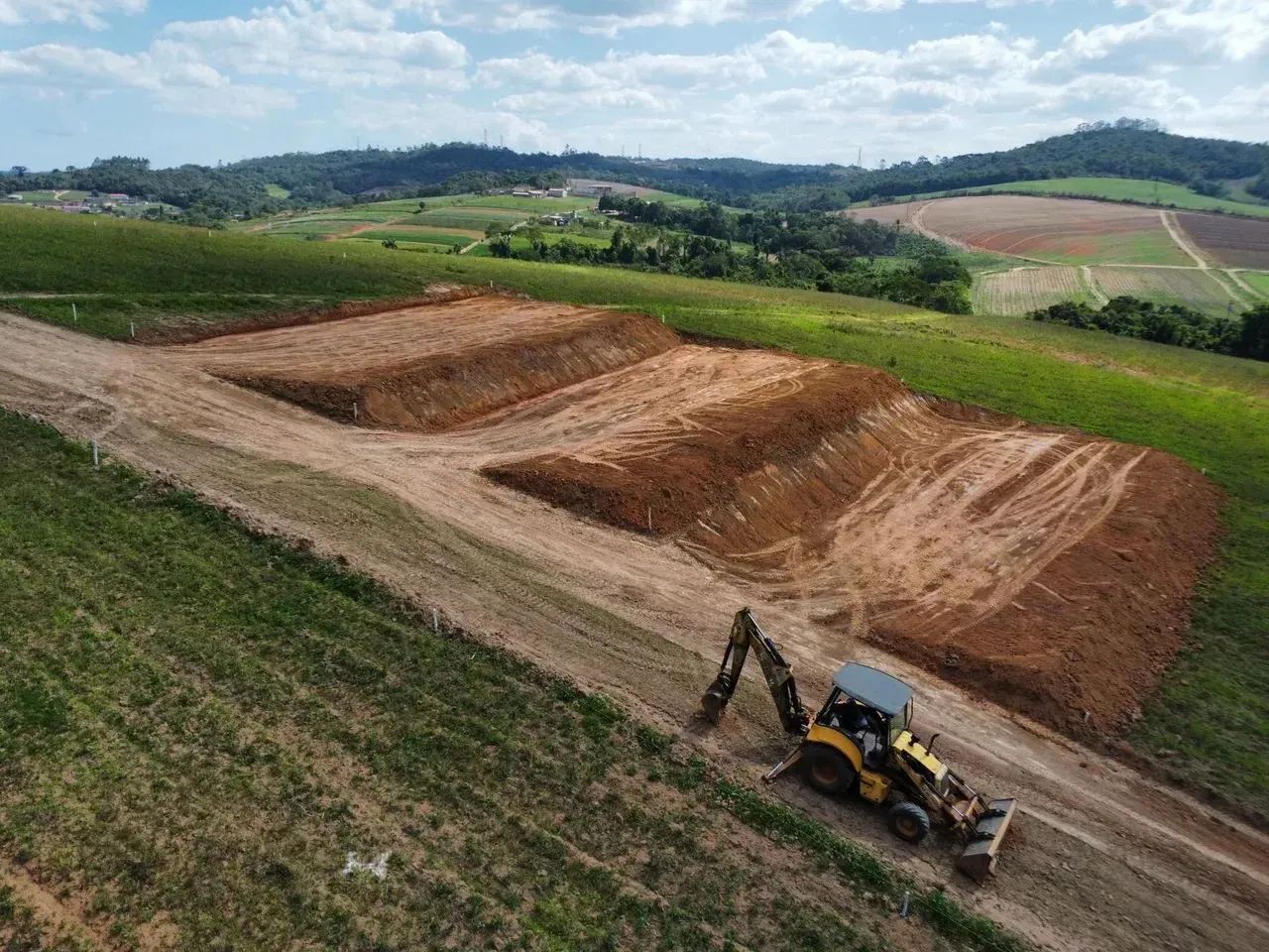 -Terreno com Vista de Tirar o Fôlego - Foto 2