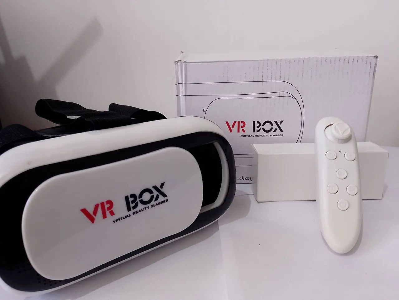 VR Box - Óculos de Realidade Virtual + Controle