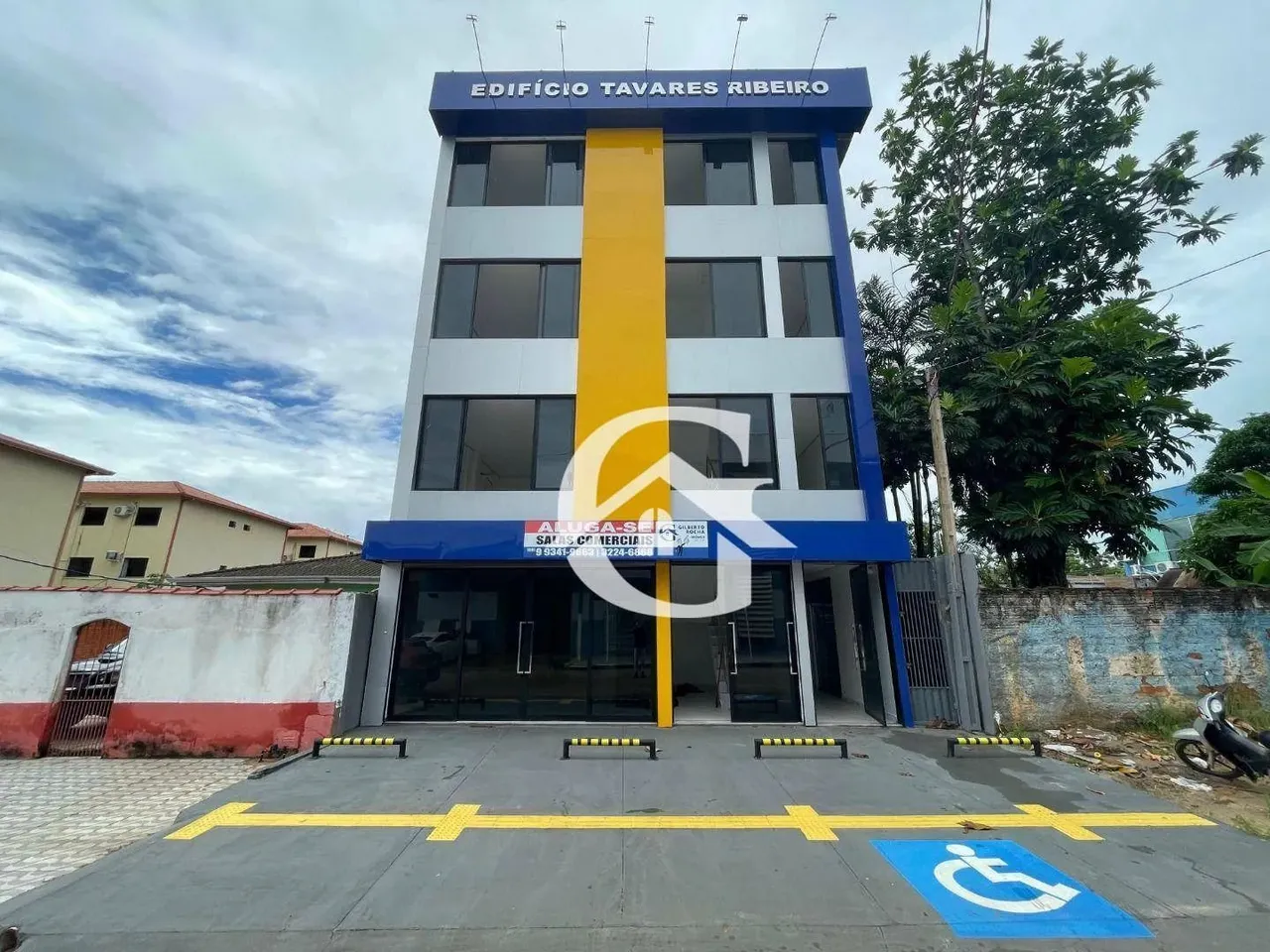 Salas comerciais novas no Prédio Tavares Ribeiro, Locação R$3.000 e R$3.500/mês-Rua Quinti
