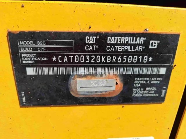ESCAVADEIRA HIDRÁULICA CATERPILLAR 320 - Foto 4
