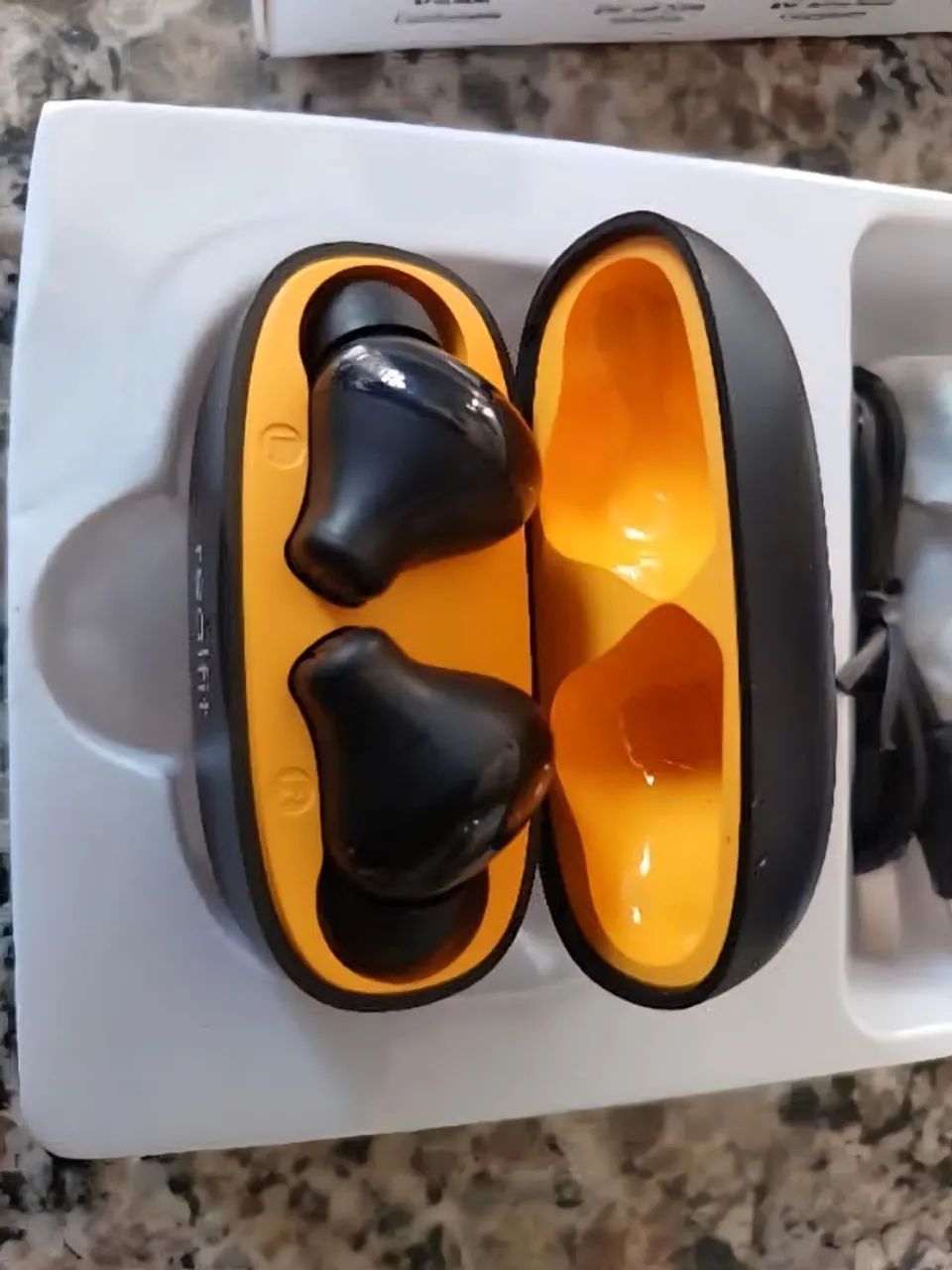 Fone Realfit F3-ANC - Baixa Latência 80ms e Cancelamento de Ruído - Foto 4