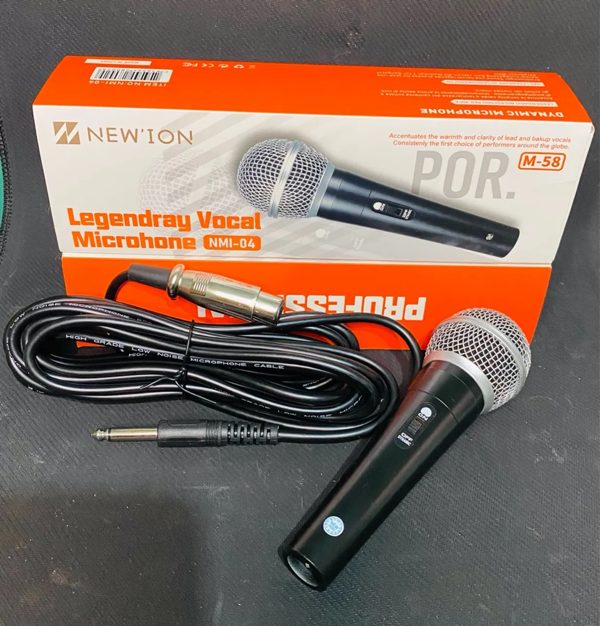 Microfone com fio profissional