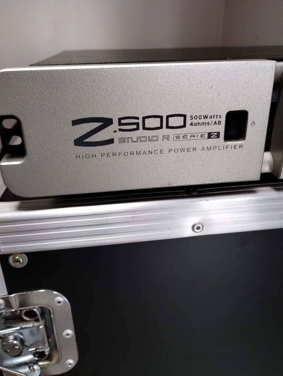Amplificador de Potência Z-500 Studio R Série Z