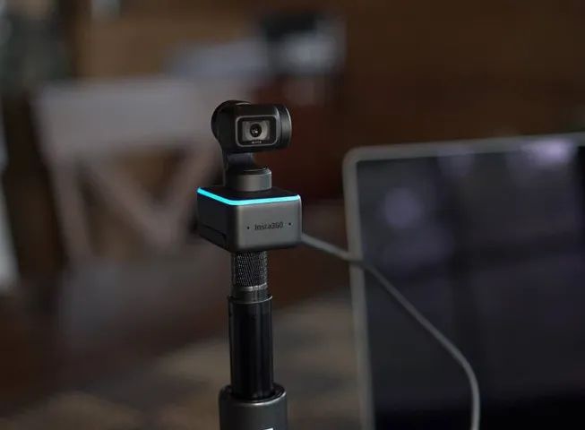 Insta360 Link 4K Webcam Sensor AI Tracking, Gesture Control, HDR, Noise-Canceling Micropho - Foto 3