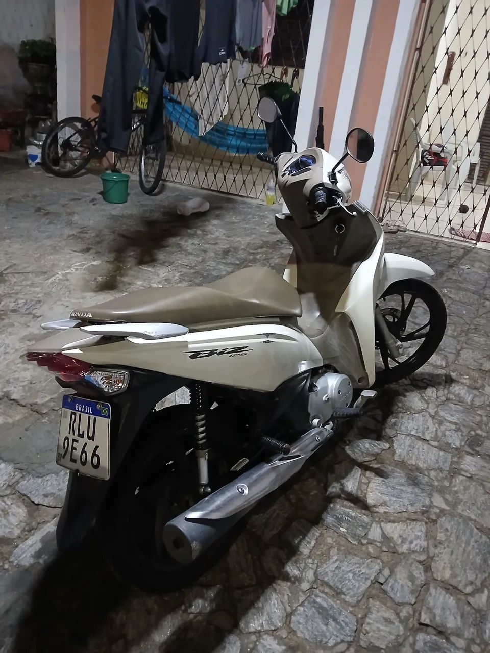 Biz 125 2022 - Foto 2