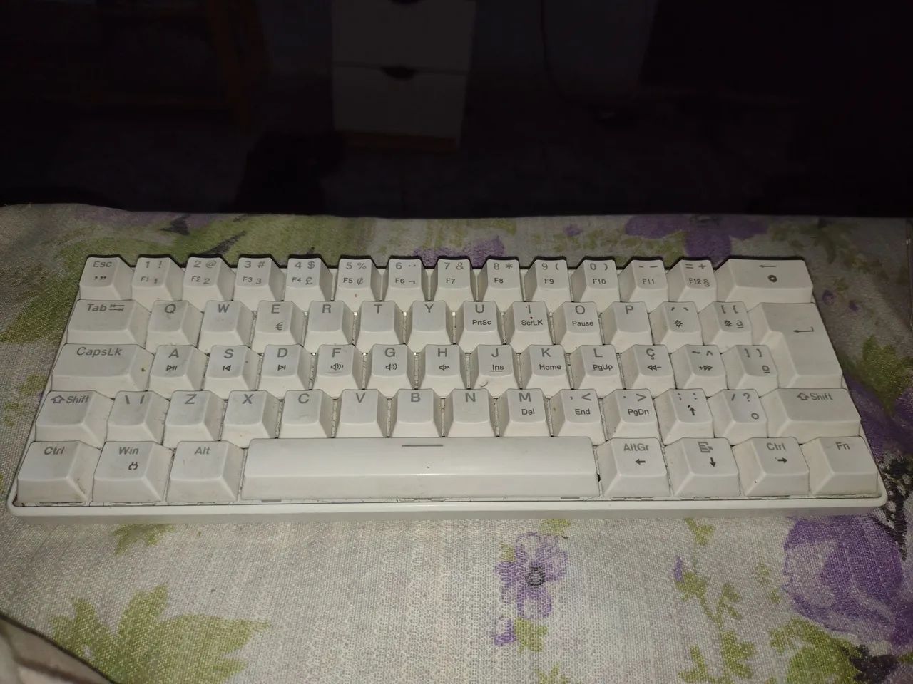 Teclado Mecânico 60% HYRAX Thunder - Switches Blue (com defeito) - Foto 3