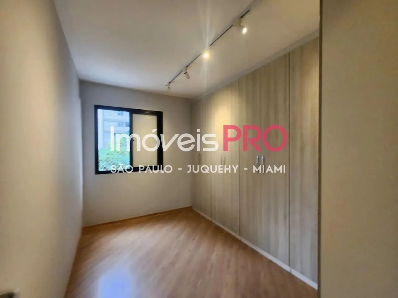 Apartamento reformado para alugar em Moema com 2 suites e 2 vagas proximo ao Metro - Foto 5