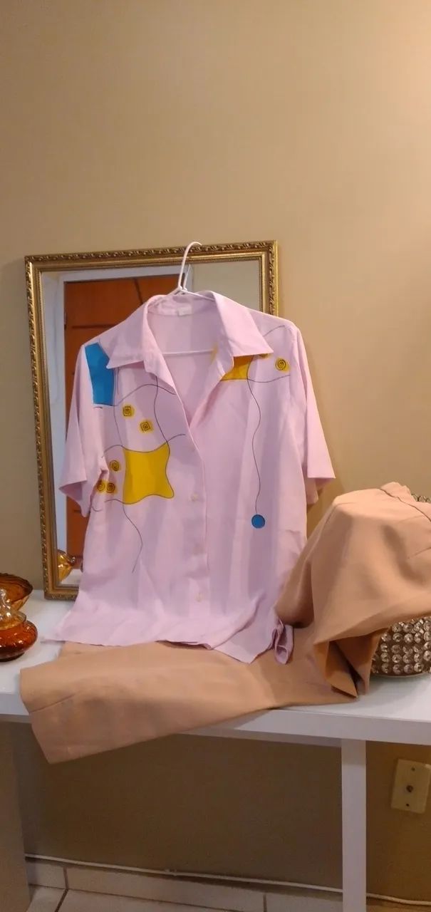 Camisa feminina em crepe 