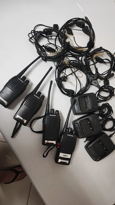 Kit de 4 Rádio HT Baofeng BF 777S + Acessórios