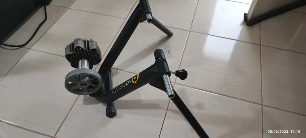Rolo De Treinamento Cycleops Fluid 2 - Foto 2