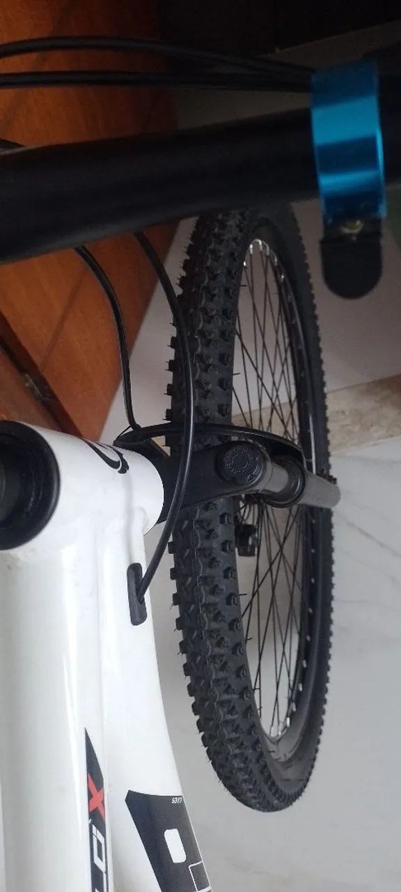 Vendo bicicleta zero, novinha freio a disco  - Foto 4