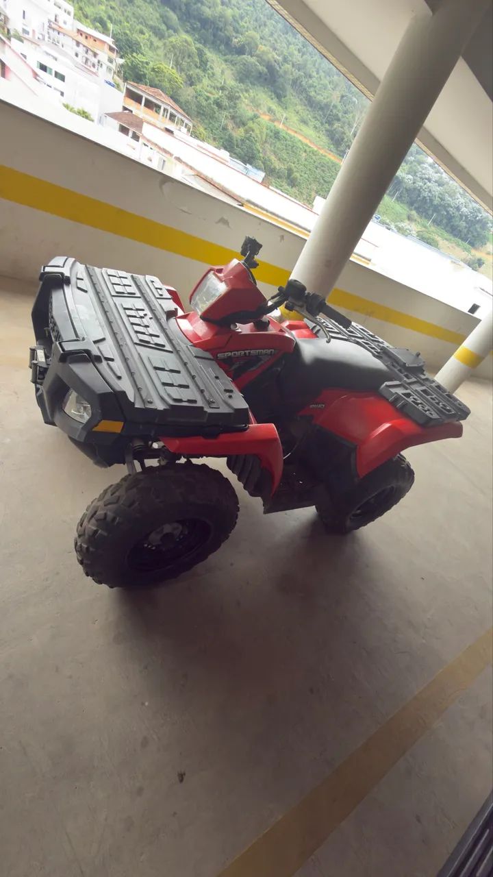 Quadriciclo 4x4 polares 500c