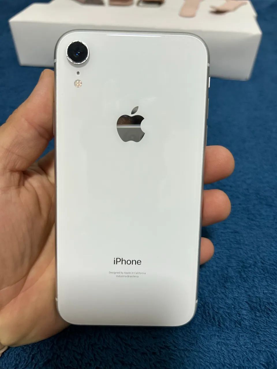 iPhone XR 128 com caixa todo original. - Foto 2